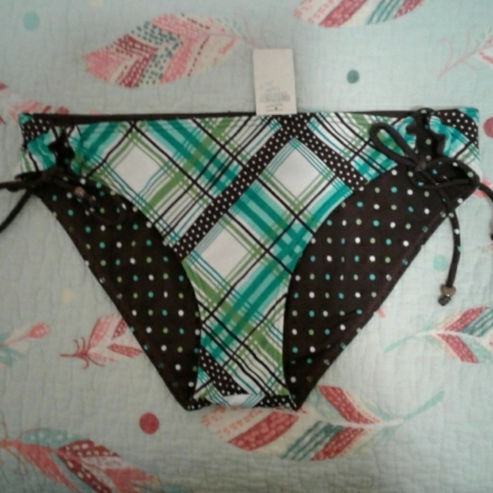 Bikini bottoms